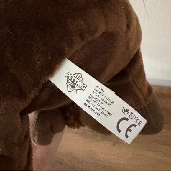 The Petting Zoo Large Brown Bison Buffalo Stuffed Animal Plush Toy 16" - Picture 11 of 11